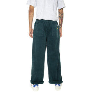 Uptown Oversized Corduroy Pants green - Pantaloni in Velluto Uomo Verdi 535810-24  PUMA 