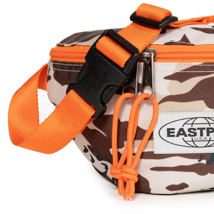  EK07439W  EASTPAK 