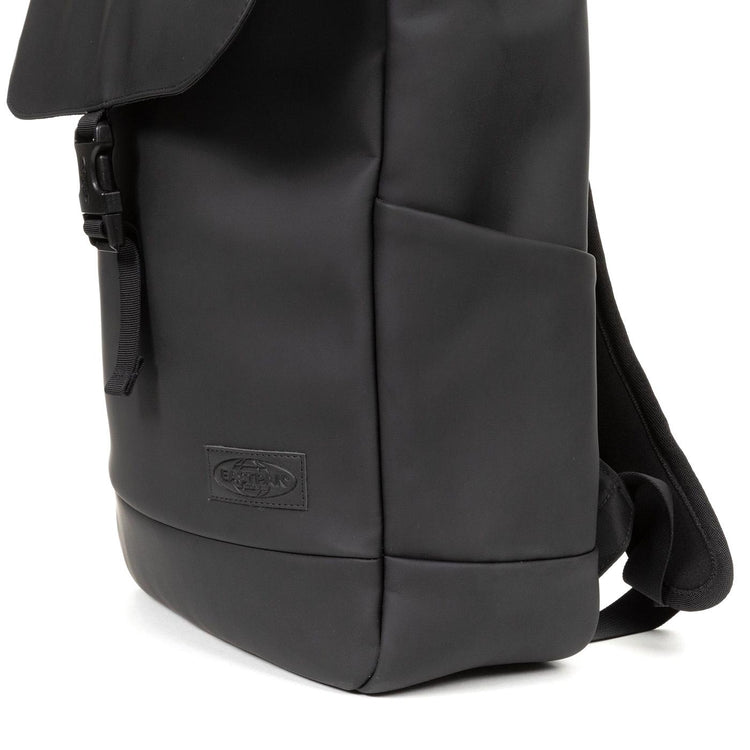 Yarin CNNCT F Matte Black - Zaino Nero EK0A5BJH1F51  EASTPAK 