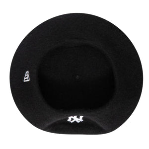 WMNS Wool Beret Black New York Yankees - Berretto Nero con logo a contrasto 60565469  NEW ERA 